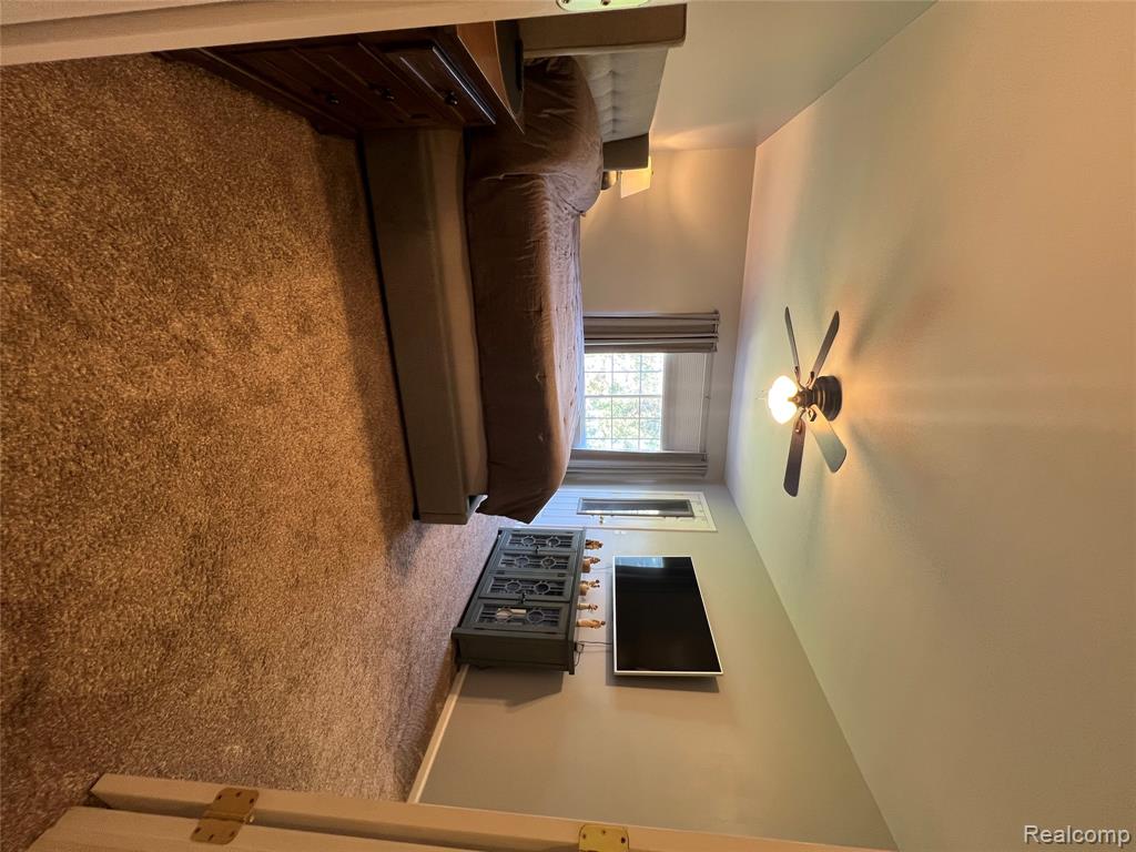 9065 Newport Way, 19, Livonia, MI 48150 — Photo 16