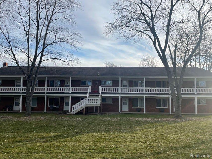 59425 10 MILE Road, South Lyon, MI 48178 — front exterior