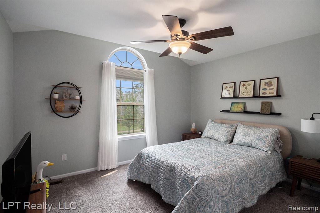 3172 Waldon Ridge Drive, Orion, MI — Photo 20