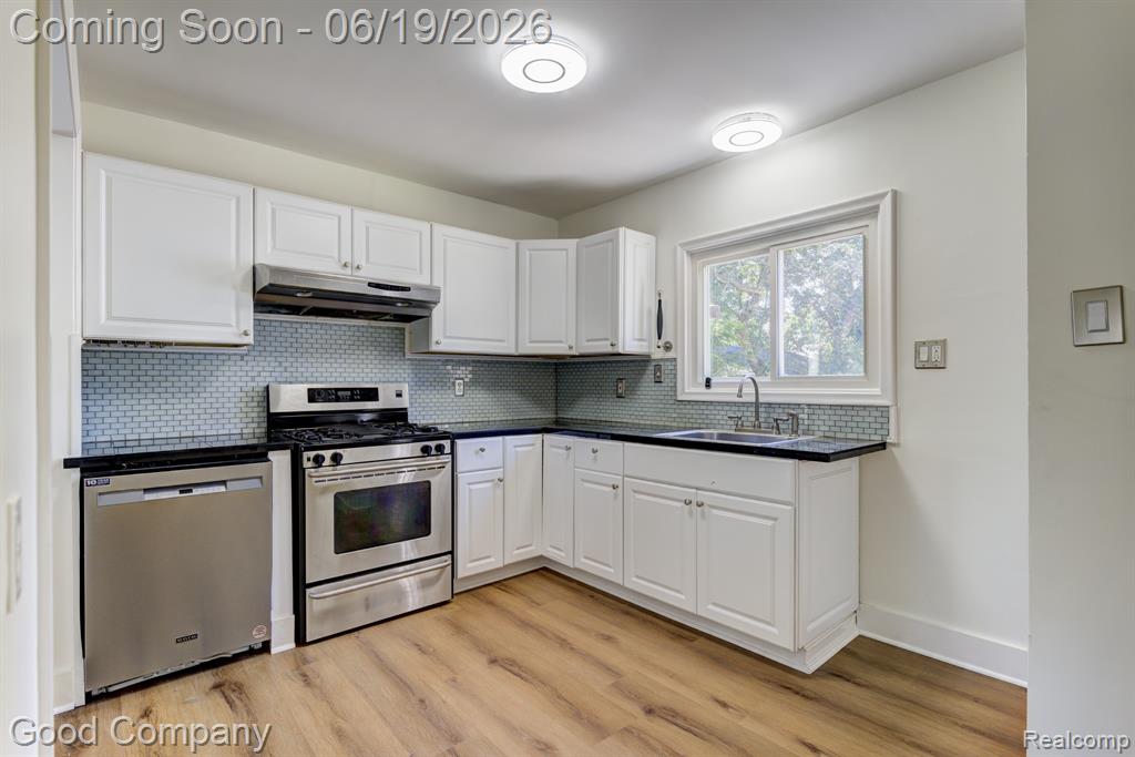 831 W Breckenridge Street, Ferndale, MI 48220 — Photo 18