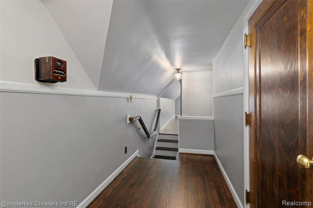 19551 Burlington Drive, Detroit, MI 48203 — Photo 63