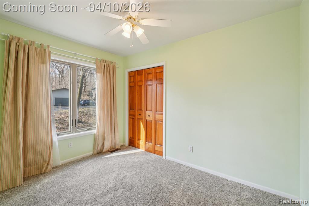 8933 Minne Wanna Road, Clarkston, MI 48348 — Photo 19
