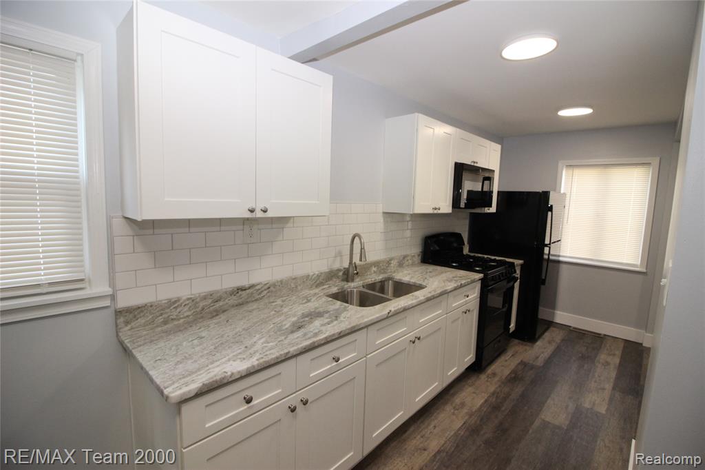 5847 WEDDEL Street, Taylor, MI — Photo 10