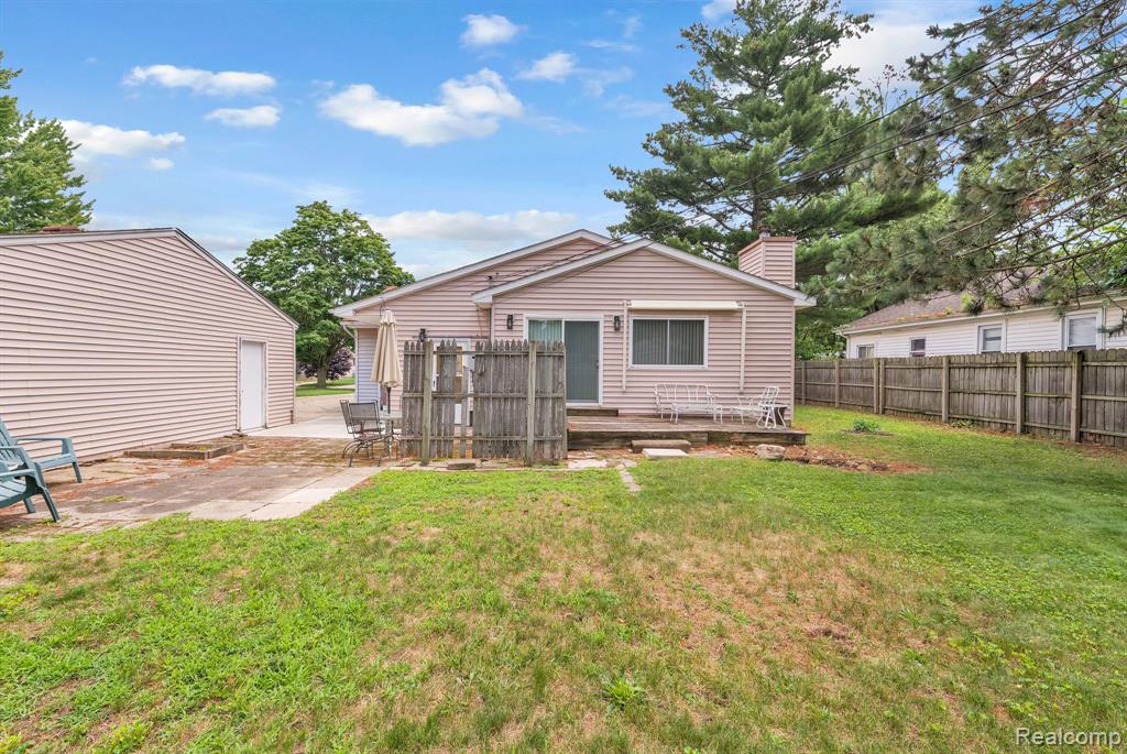 5693 Colonial Street, Dearborn Heights, MI 48127 — Photo 30