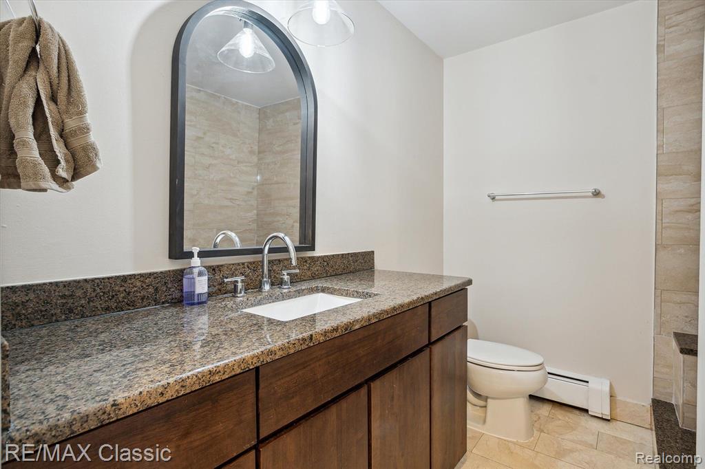 4905 CROOKS Road, A11, Royal Oak, MI 48073 — Photo 23
