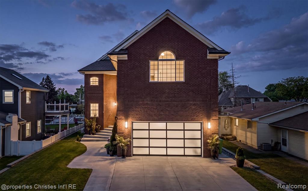 41245 Belvidere Street, Harrison Township, MI