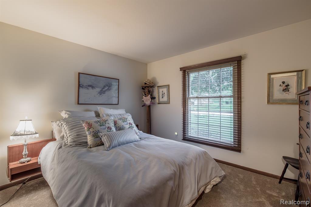 4614 Lehigh Drive, Troy, MI 48098 — Photo 27
