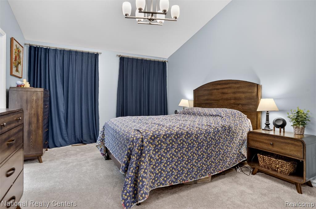 188 Center Boulevard, Wixom, MI 48393 — Photo 30