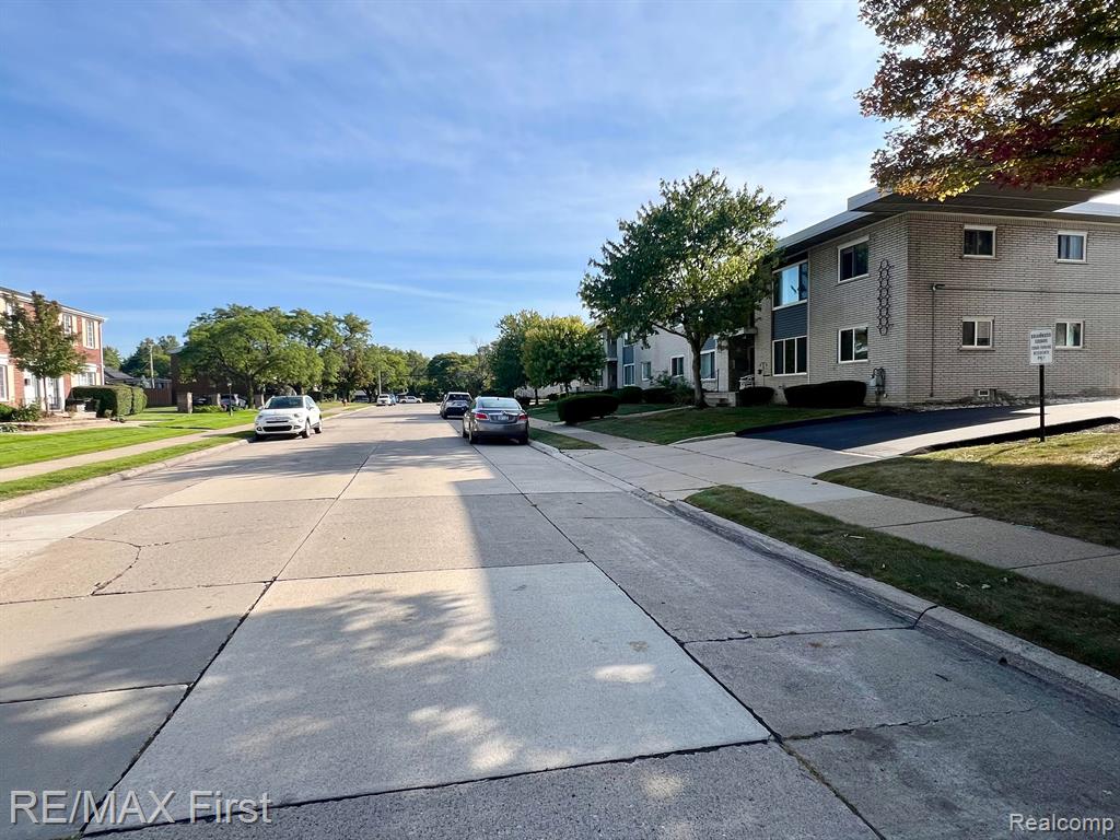 4859 MANSFIELD Avenue, H-06, Royal Oak, MI 48073 — Photo 23