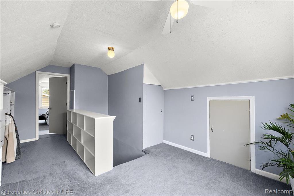 10819 W 11 Mile Road, Huntington Woods, MI — Photo 9