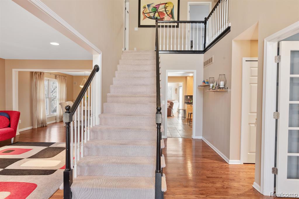 4764 WOODBINE Circle, West Bloomfield, MI 48323 — Photo 3