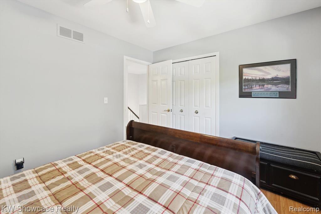 870 Chatham Drive, Milford, MI 48381 — Photo 34