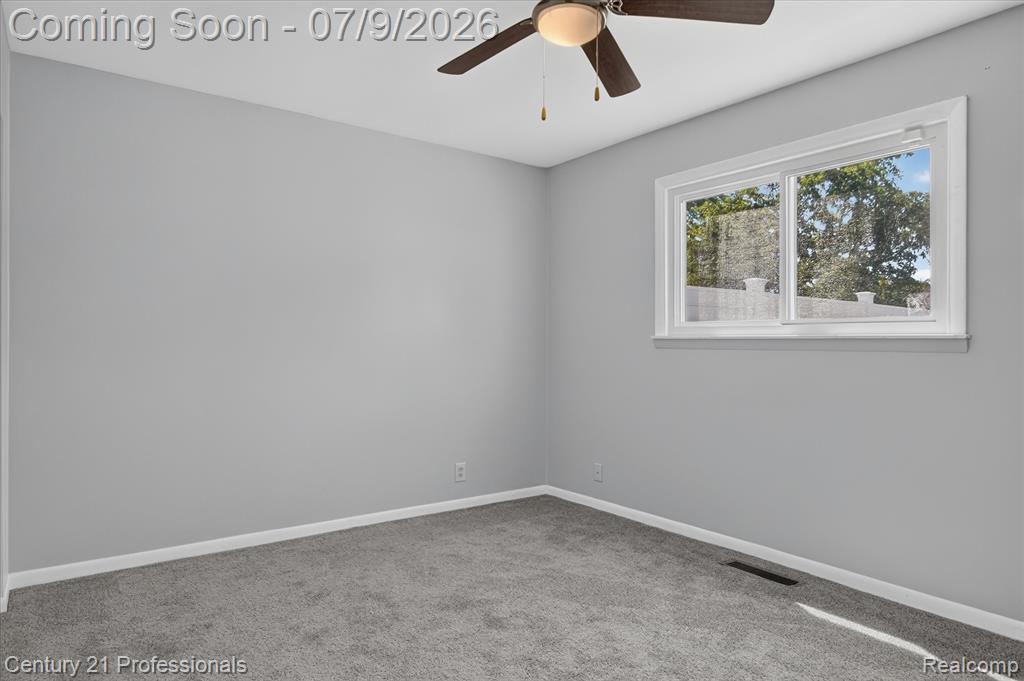 648 Newport Road, Carleton, MI 48117 — Photo 28