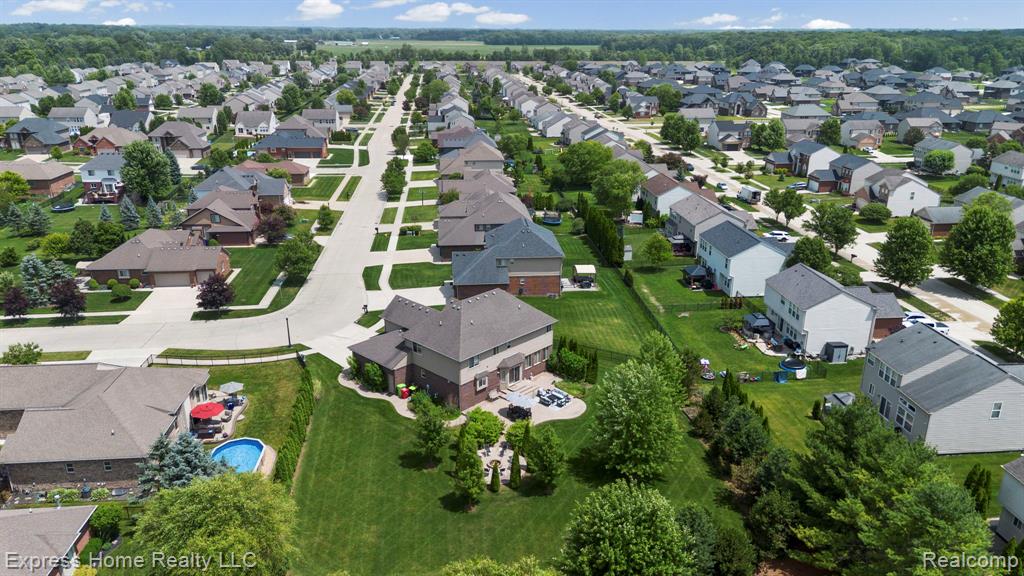 56713 Peach Tree Lane, Macomb, MI 48042 — Photo 8