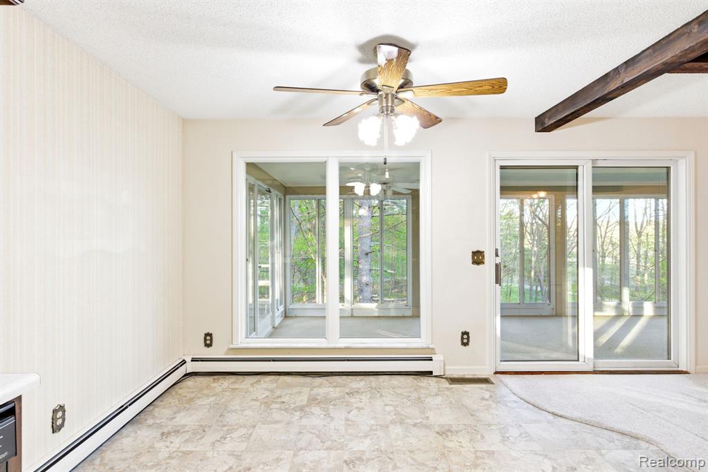 5208 N Hillcrest Drive, MI 48049 — Photo 14