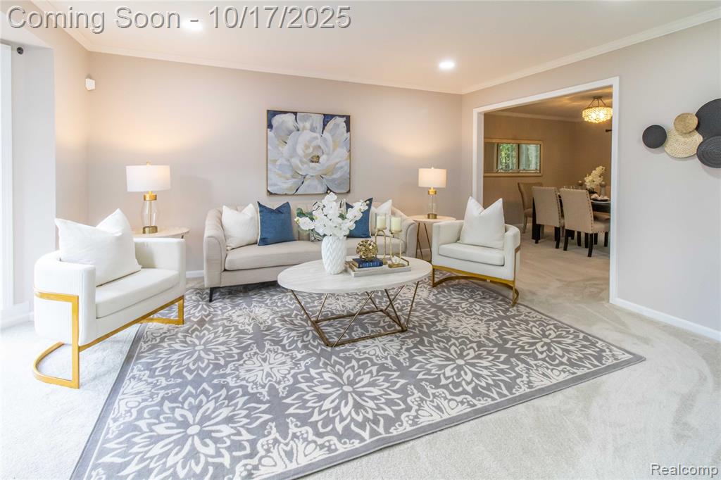 4070 Blue Heron Drive, Auburn Hills, MI 48326 — Photo 10