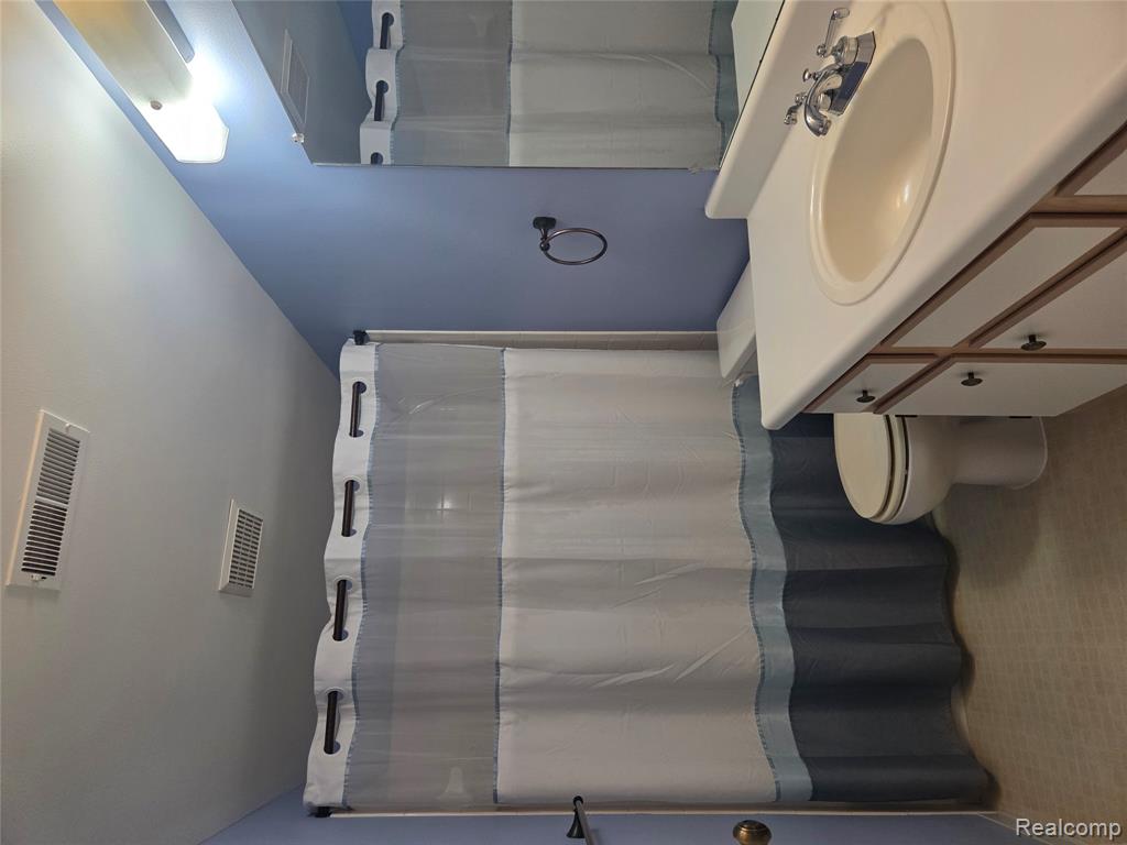 61145 Greenwood Drive, South Lyon, MI 48178 — Photo 19
