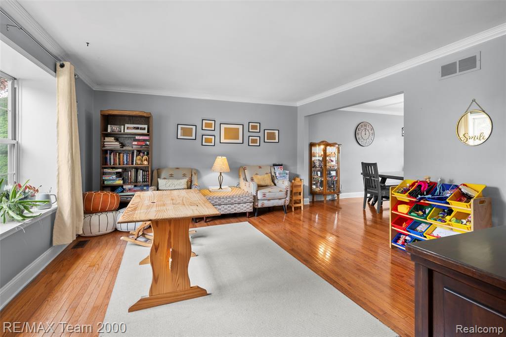 437 Light Tower Court, Belleville, MI 48111 — Photo 10