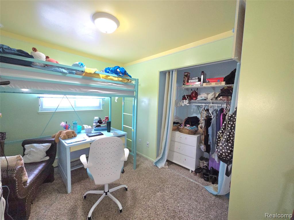 22341 Bell Road, New Boston, MI 48164 — Photo 24