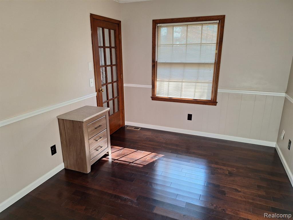 610 W 4TH Street, Royal Oak, MI 48067 — Photo 14