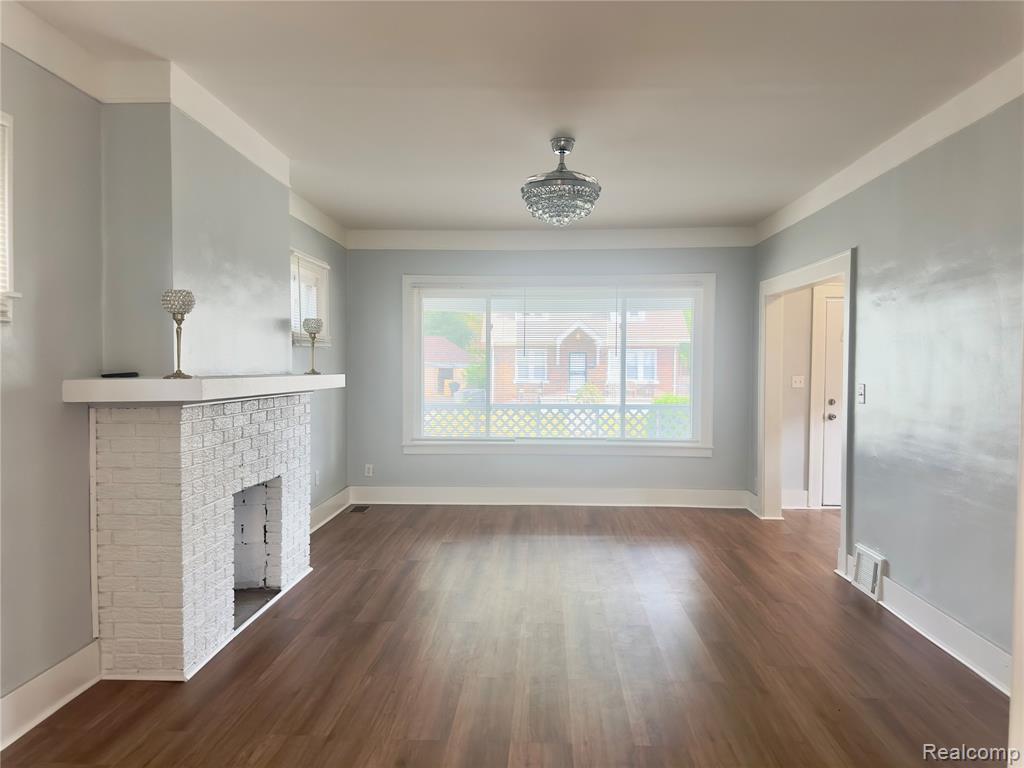 25 W Greendale, Highland Park, MI 48203 — Photo 6