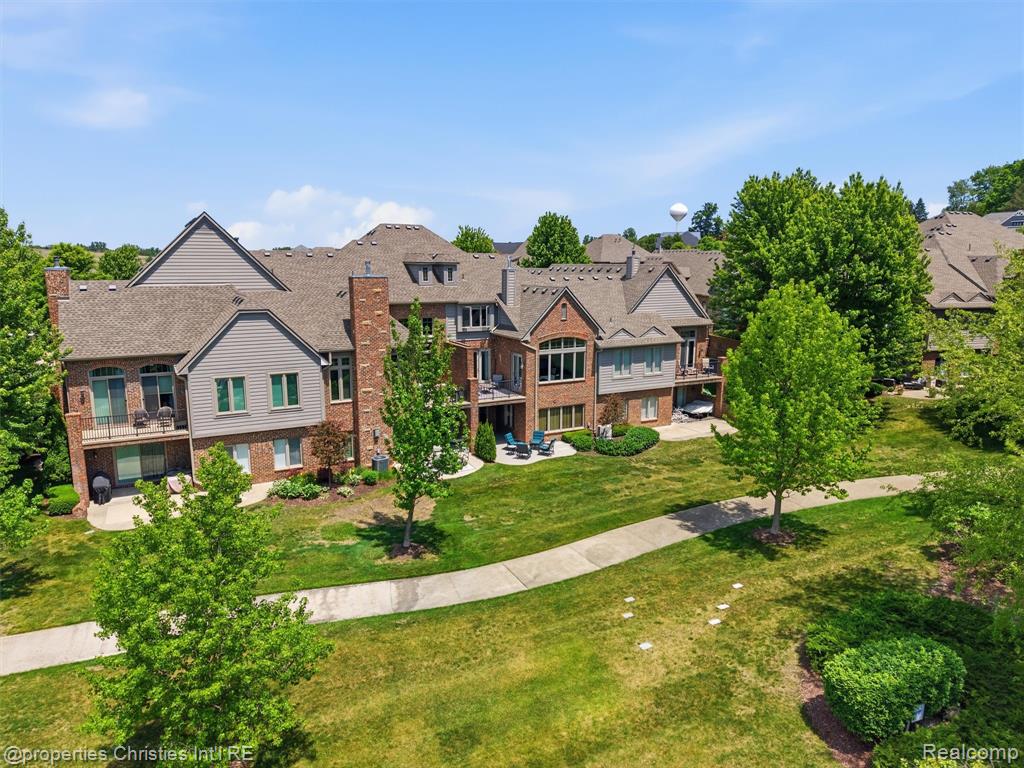 10822 Sparkling Waters Court, South Lyon, MI 48178 — Photo 70