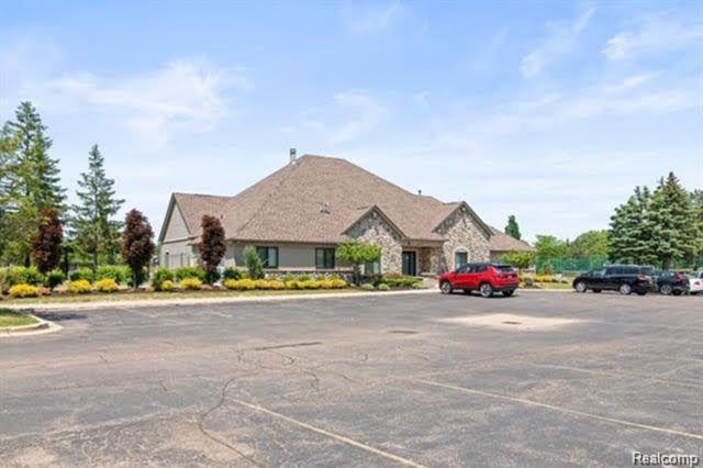 7451 ADMIRALTY Drive, Canton, MI 48187 — Photo 40