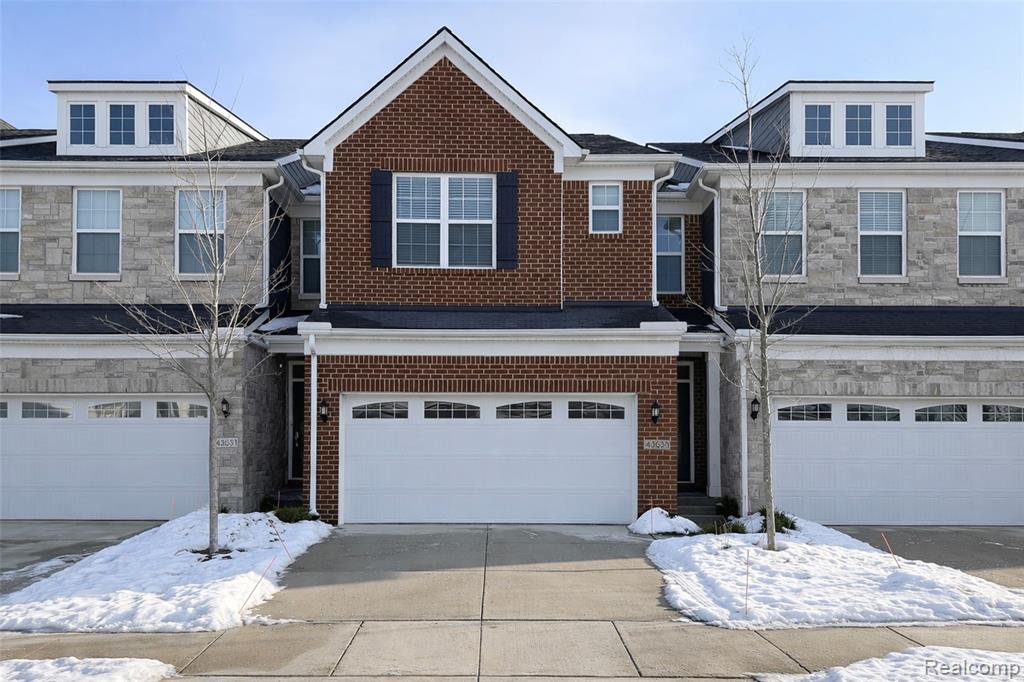 43635 CHANCELLOR LANE, Novi, MI — front exterior