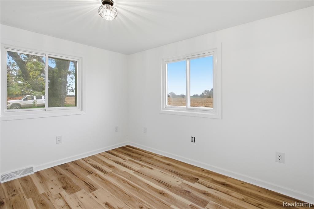 8844 Weldwood Drive, Monroe, MI 48162 — Photo 10