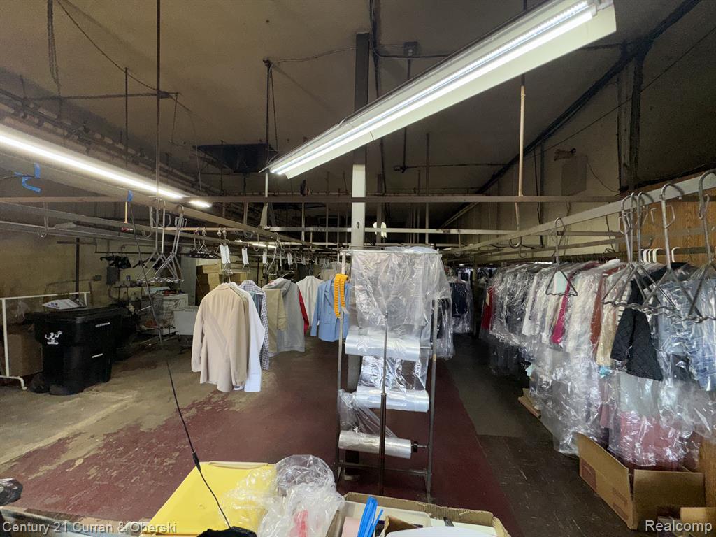 19520 GRAND RIVER Avenue, Detroit, MI 48223 — Photo 8