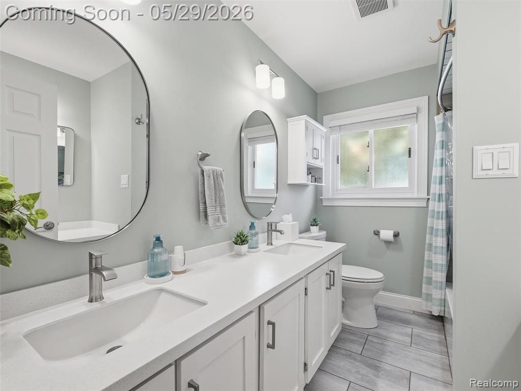 30728 Whittier Avenue, Madison Heights, MI 48071 — Photo 16