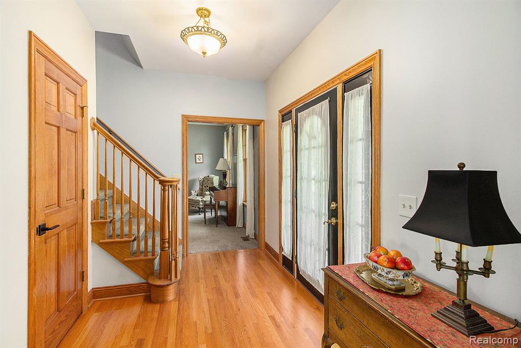 8472 Maltby Road, Brighton, MI 48116 — Photo 5