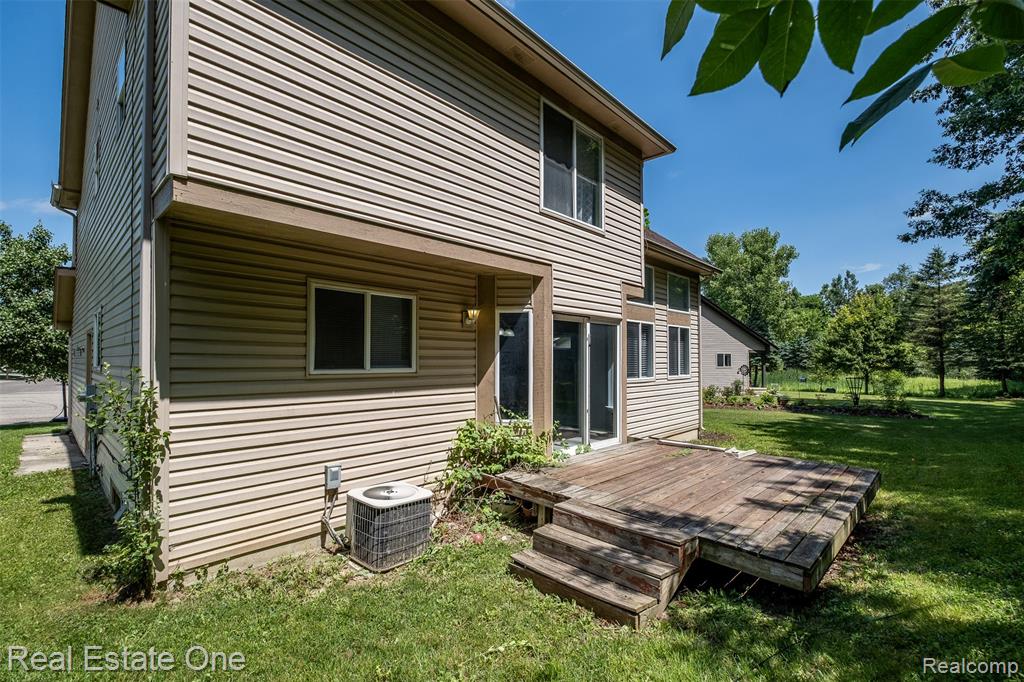 434 Converse Court, Lake Orion, MI 48362 — Photo 46