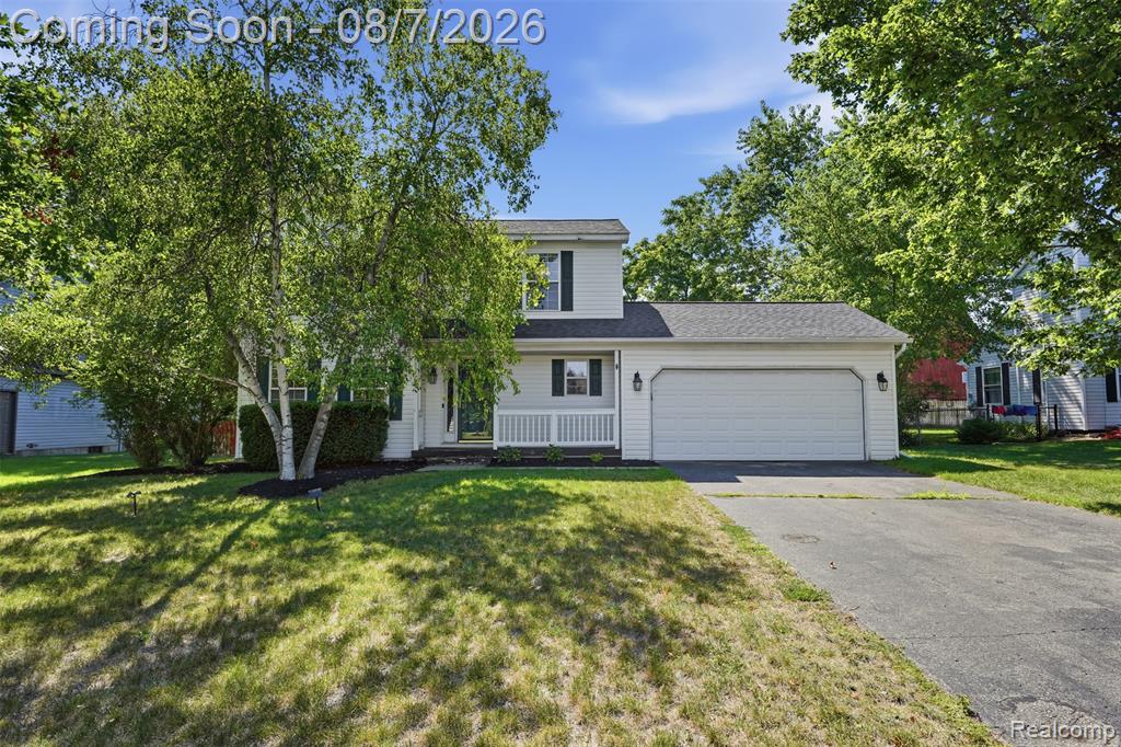 1124 Somerville Drive, Oxford, MI 48371