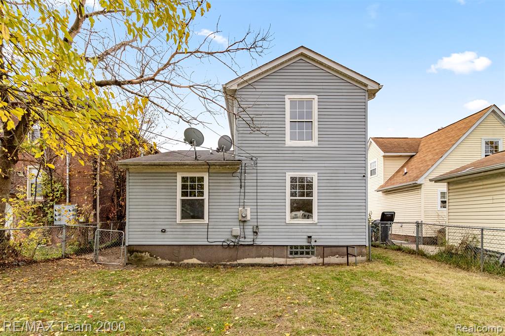 4830 Dickerson Street, Detroit, MI 48215 — Photo 36