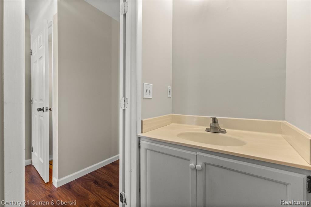 39798 CHEVIOT Road, Canton, MI 48188 — Photo 19