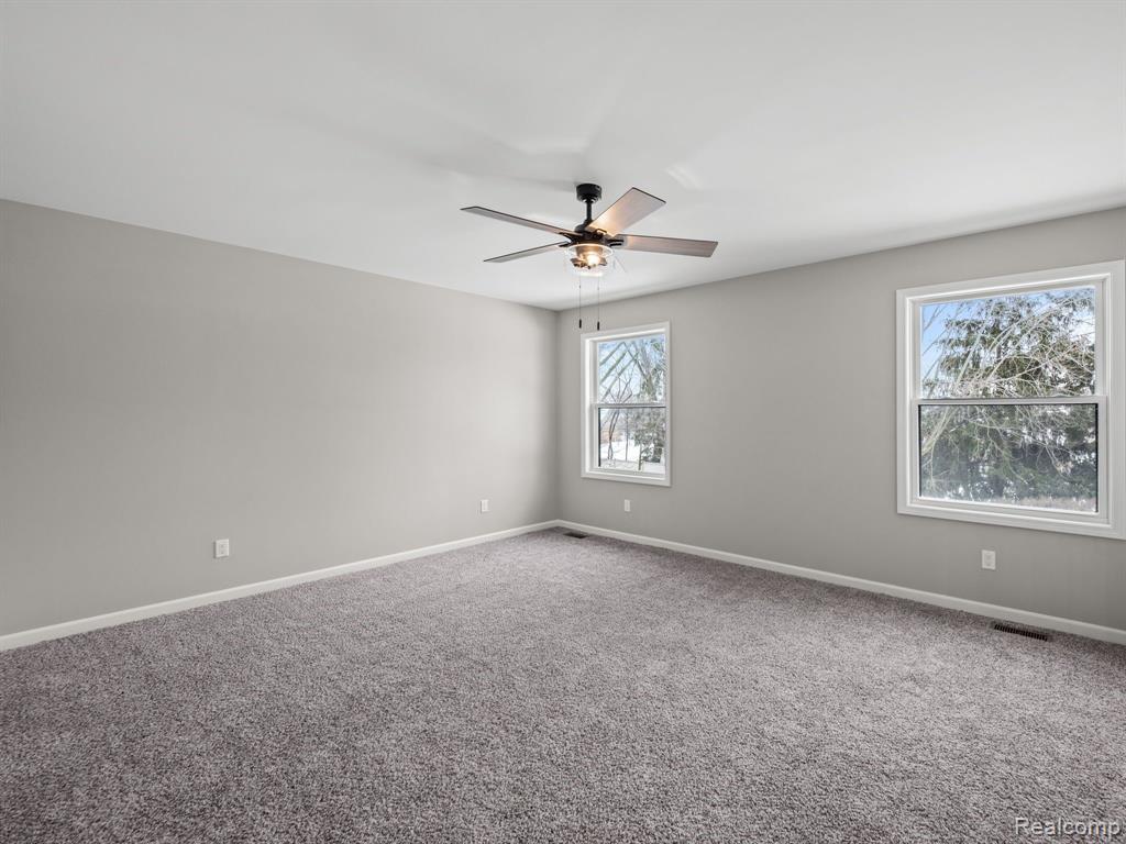 6866 SERENITY Drive, Troy, MI 48098 — Photo 28