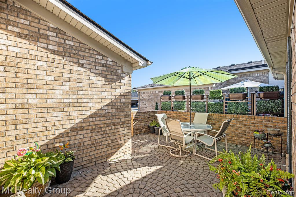 50317 Highpoint Court, Macomb, MI 48044 — Photo 23