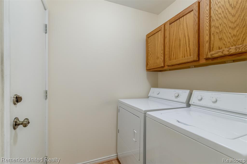 746 Red Maple Lane, Wixom, MI 48393 — Photo 10