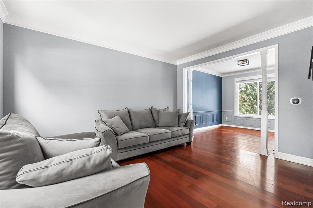 489 N Washington Street, Lake Orion, MI 48362 — Photo 5