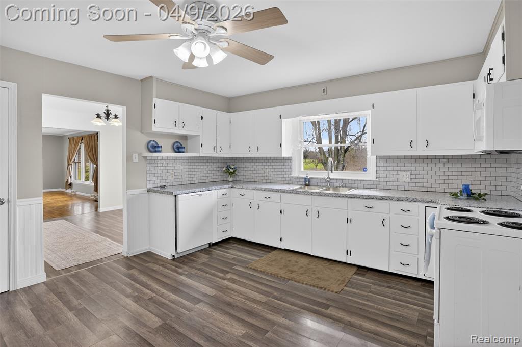1405 Aiken Road, Owosso, MI 48867 — Photo 13