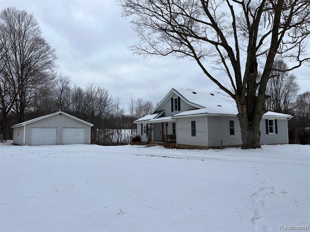 2581 Carpenter Road, Lapeer, MI 48446 — front exterior