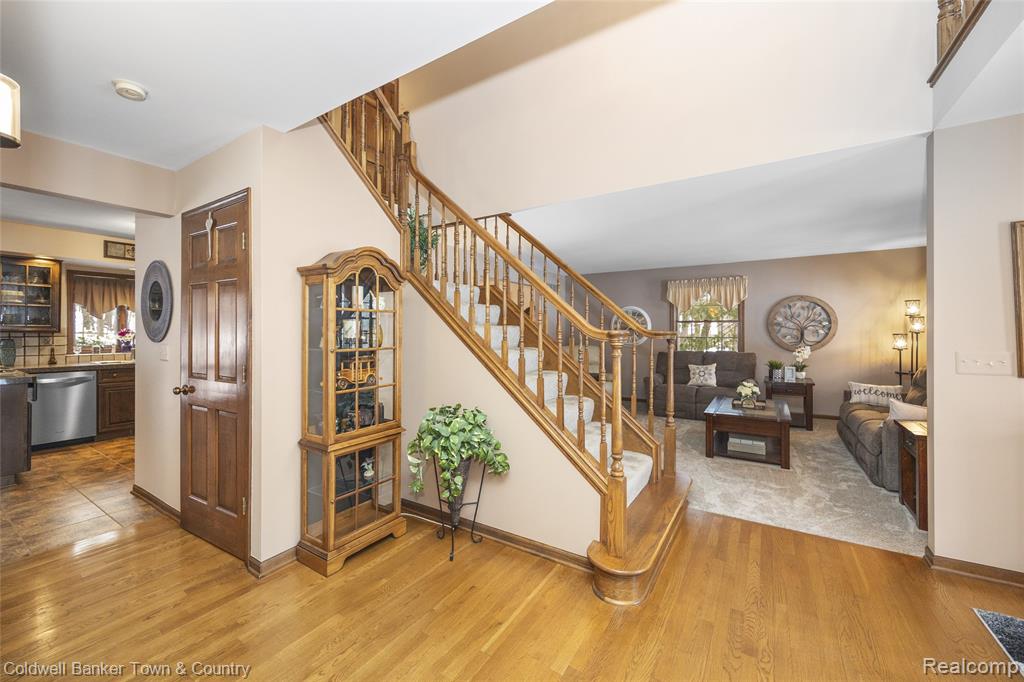 9711 Birch Run, Brighton, MI 48114 — Photo 28
