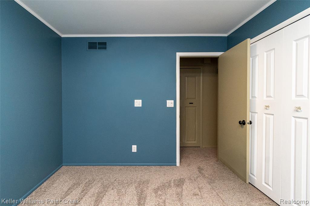 44205 Felstone Drive, Sterling Heights, MI 48313 — Photo 20