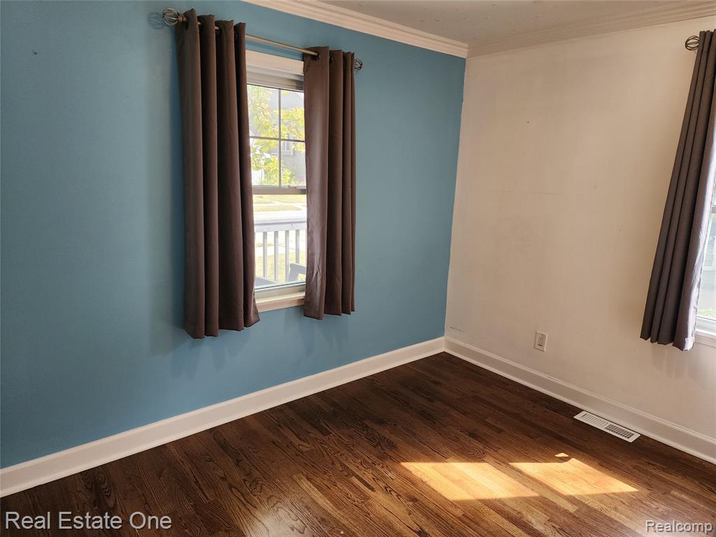 3659 Ellwood Avenue, Berkley, MI 48072 — Photo 12