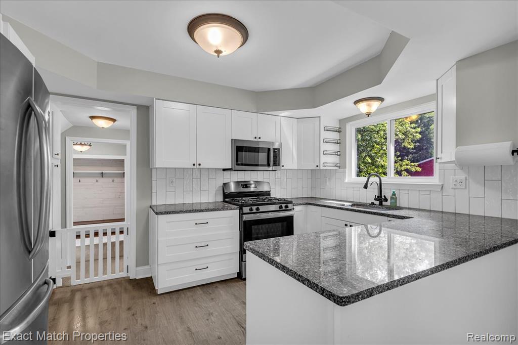 3980 N Hickory Ridge Road, Highland, MI — Photo 31
