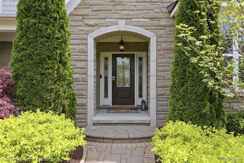 2987 Lankford Lane, Commerce Twp, MI 48390 — Photo 2