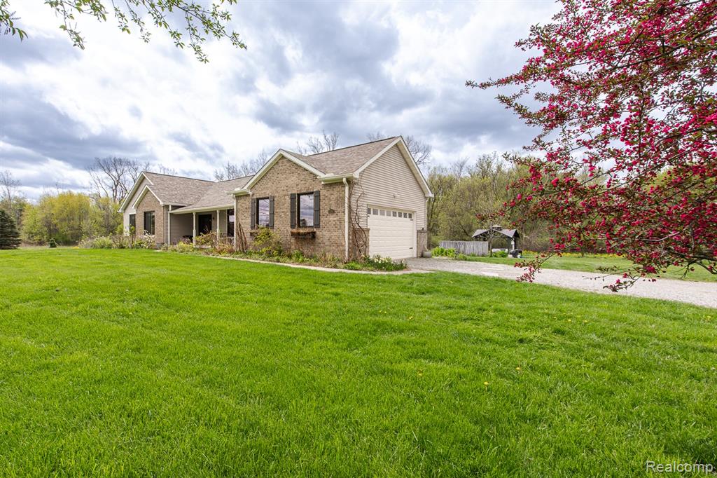 1263 N Baldwin Road, Oxford, MI 48371 — Photo 42