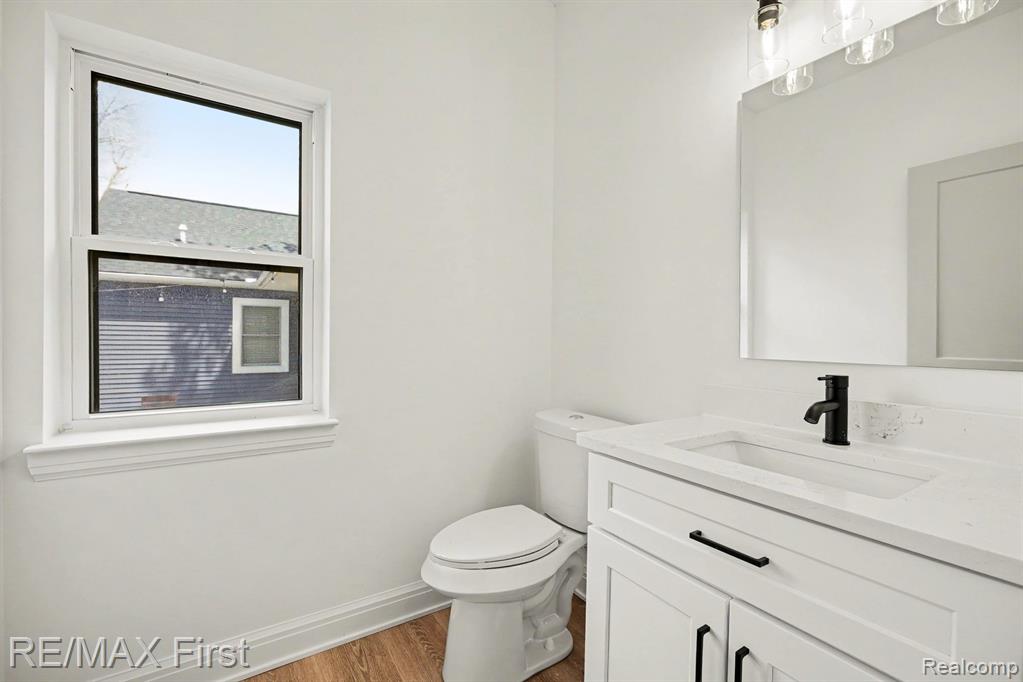7424 DYKE ROAD, Clay, MI 48001 — Photo 17