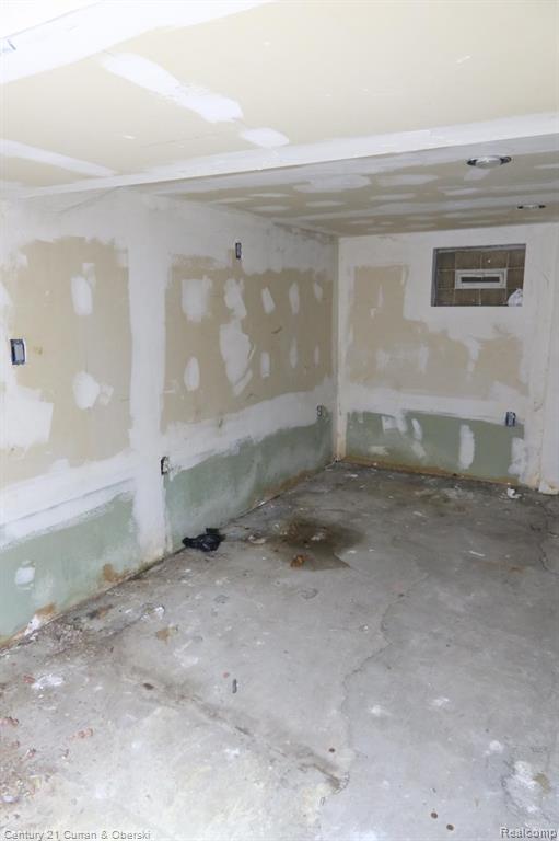 256 W Montana Street, Detroit, MI 48203 — Photo 39